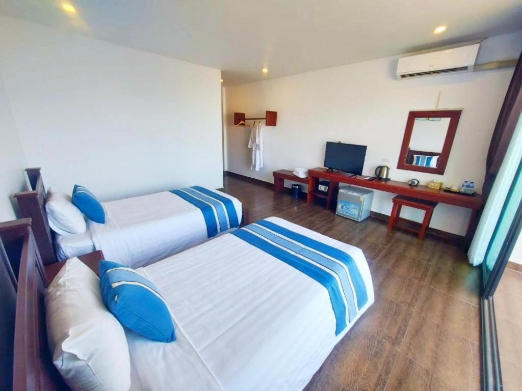 Vang Vieng Topview Hotel מראה חיצוני תמונה