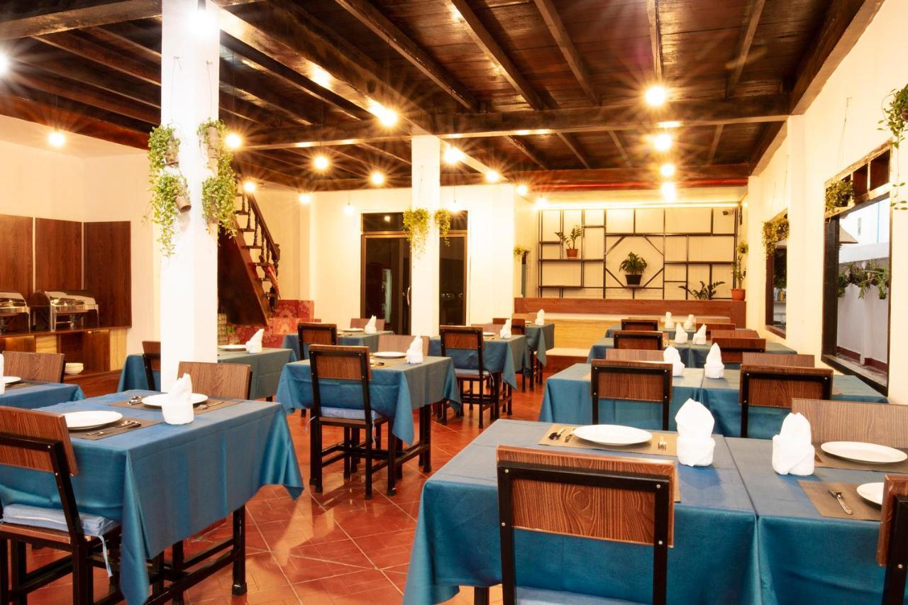 Vang Vieng Topview Hotel מראה חיצוני תמונה