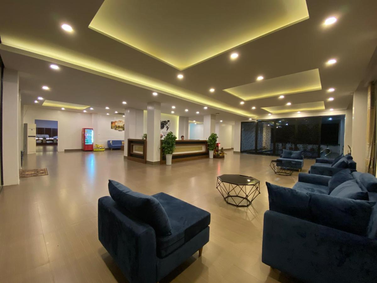 Vang Vieng Topview Hotel מראה חיצוני תמונה