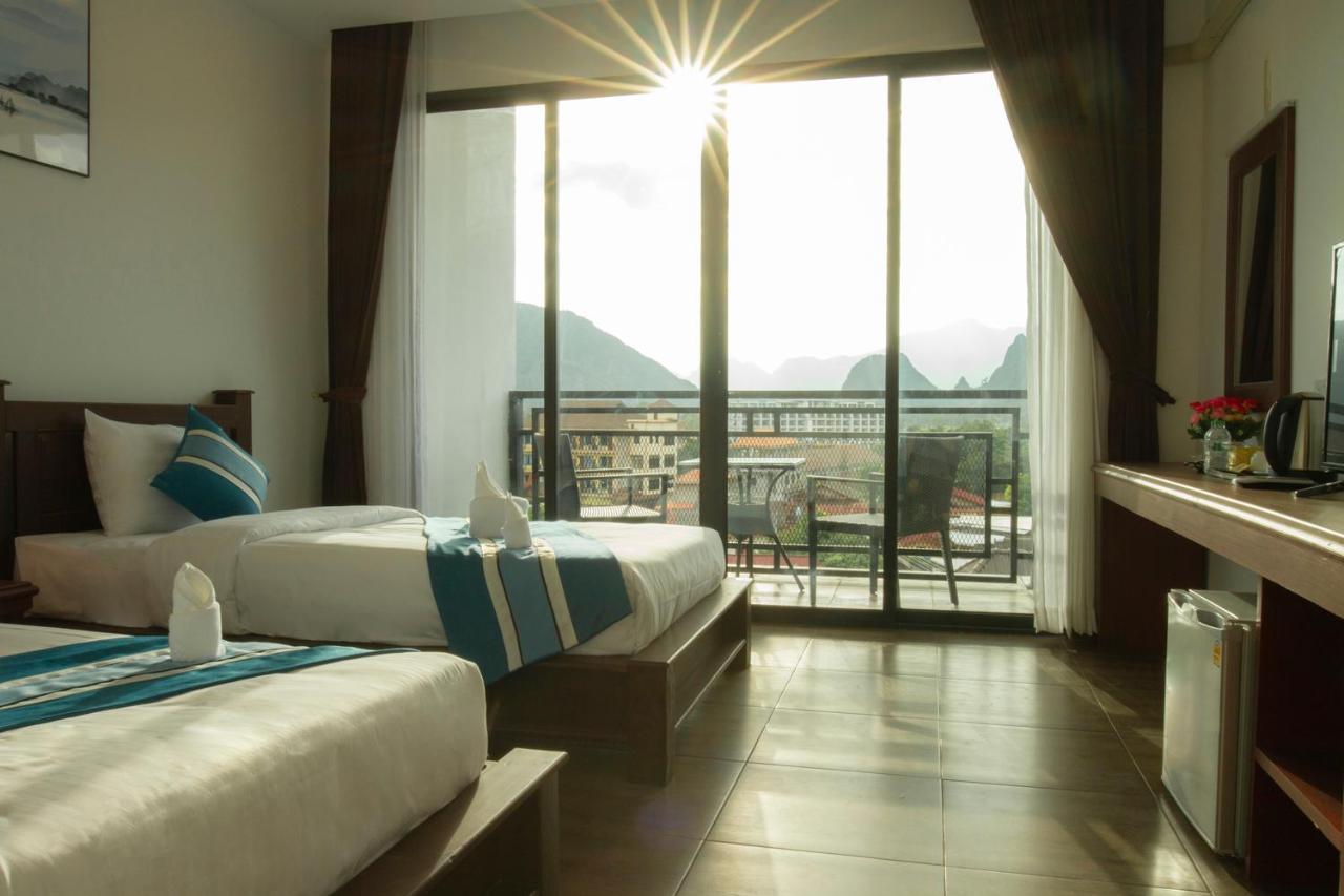 Vang Vieng Topview Hotel מראה חיצוני תמונה