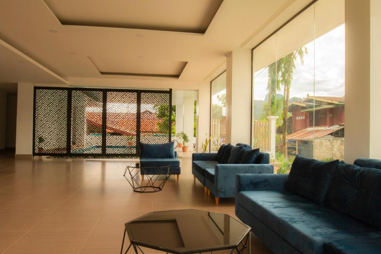 Vang Vieng Topview Hotel מראה חיצוני תמונה